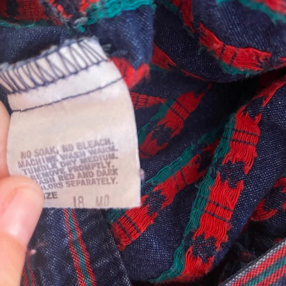 Vintage Oshkosh B’Gosh Floral Overalls
- Size 18 Months
Floral Rose line - Picture 11 of 11